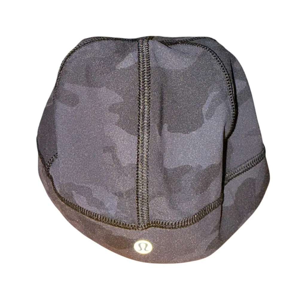Lululemon License to Train Hat Womens S/M Pre-Owned Charcoal Camo Stretch Cap - Picture 2 of 8